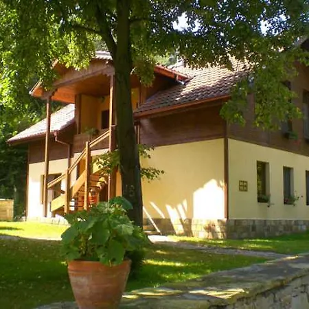 Bryasta Hotel 3*